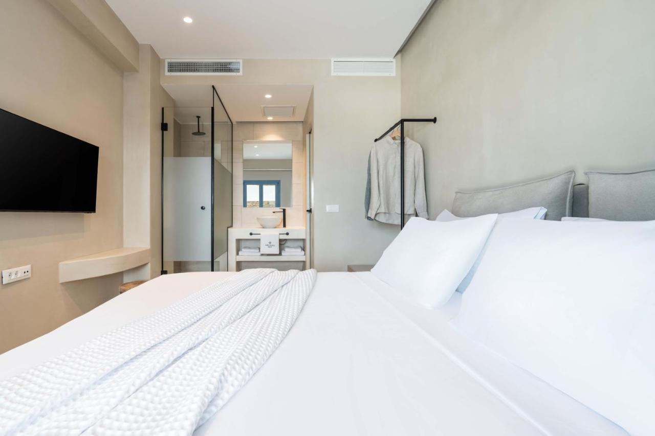 Aura Suites Paros Náousa Exteriör bild