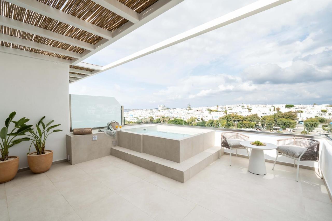 Aura Suites Paros Náousa Exteriör bild